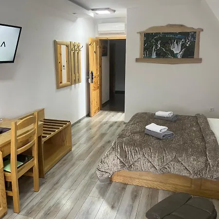 Rustic Inn River Prijeboj Exterior photo