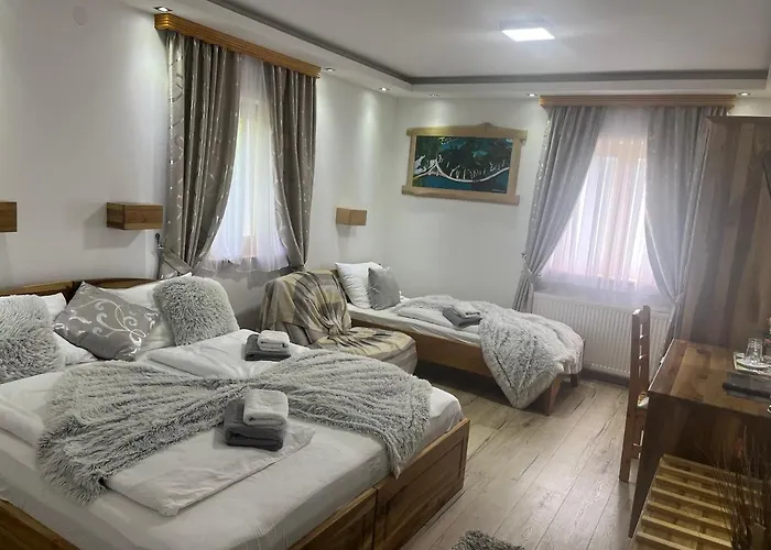 Rustic Inn River
