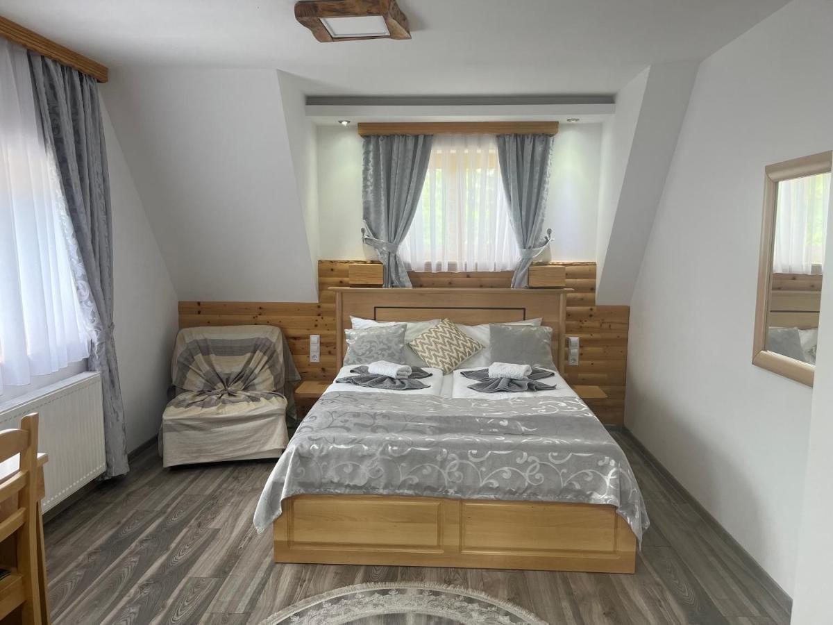Rustic River Inn Prijeboj