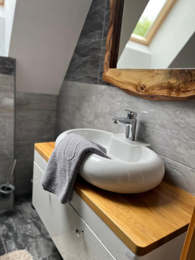 Rustic River 4*