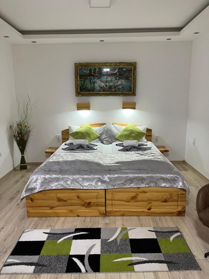 Inn Rustic River