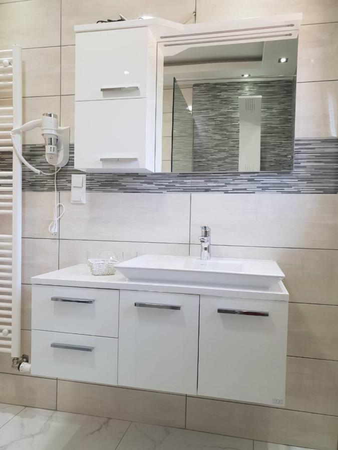 Rustic River Inn Prijeboj